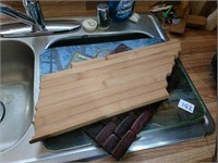 Bamboo Tennessee cutting board and more