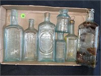 LOT OF APOTHECARY BOTTLES