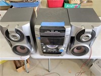 Sony MHC BX5 Stereo w/ Speakers