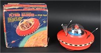 KO BATTERY OP FLYING SAUCER WITH PILOT w/ BOX