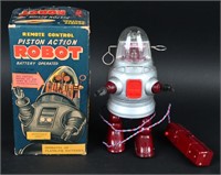 TN BATTERY OP PISTON ACTION ROBOT "SILVER" w/ BOX