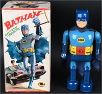 TN BATTERY OP WALKING BATMAN w/ BOX