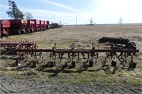 International 6 Row Cultivator