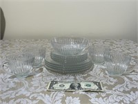 13pc Glass Cups, Saucers, Bowl