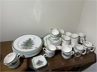 Vintage Spode Christmas Dishes 26pc