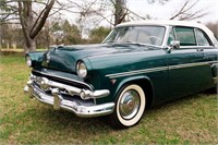 1954 FORD CREST LINE VICTORIA IN HIGHLAND GREEN