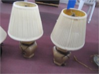 2 beige ceramic base lamps