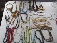 Vintage Fashion Jewelry - Necklaces