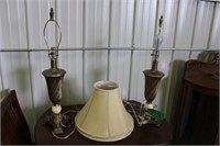 2 Ornamental Living Room Table Lamps