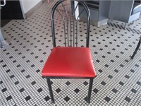 Bid X 4: Very Nice Restaurant Chairs