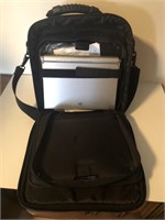 Portable DVD Player With case and Cords