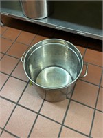 14” X 14” Stainless Steel Pot w lid