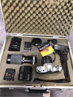 CANON AE-1 CAMERA W/ ACCESSORIES, IN CASE