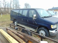 1995 Ford 350 Full Size Van