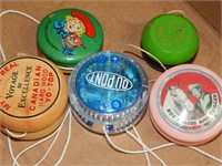 Group of Vintage Advertising Yoyos .. Roy Rogers