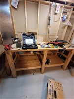 Work bench with pipe vice bench vice not incl.