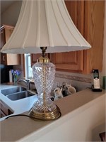 Cut glass lamp