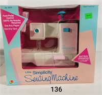 1986 NIB Little Simplicity Sewing Machine