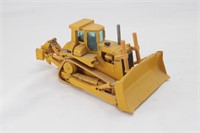 CAT D9N BULLDOZER/RIPPER - NZG