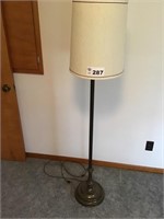 BRASS FLOOR LAMP