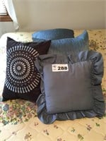 THROW PILLOWS