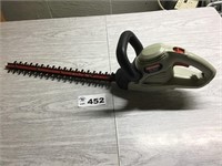 CRAFTSMAN ELECTRIC HEDGE TRIMMERS
