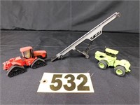 1:64 metal toys incl. Ertl hay elevator and more