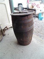 Vintage Barrel / Cask w/ Lid