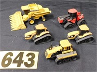 1:64 metal farm equipment incl. (3) Ertl tractors