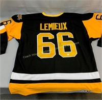 Mario Lemieux autographed hockey jersey, Stanley