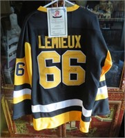 Signed Mario Lemieux Jersey Pittsburgh With COA