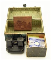 Lot #579 - Vintage Sawyers View-Master in carry