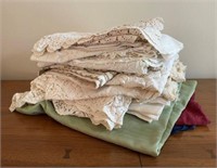 Lot of 16 Tablecloths, Runners & Misc.