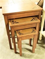 Lot #646 - Set of (3) nesting tables with