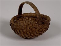 Miniature woven gathering basket