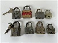 8 Vintage locks