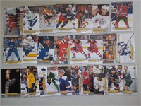 Lot of 26 2019-20 UD Canvas cards