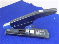 Swingline Heavy Duty Stapler