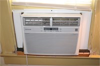 Frigidaire Window Air Conditioner 12000 BTUs Made