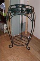 Wrought Iron Plant Stand 19" tall, Trash Can and