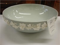 Green and white Wedgwood fruitbowl.