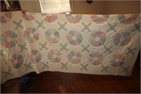 Hand Stitched Quilt Dresdan Design  Bed 98" X 83