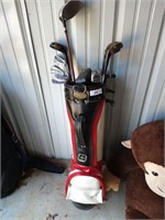 Spalding Golf Back w/ Assorted Clubs