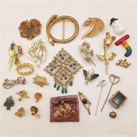 Costume Brooches & Pins