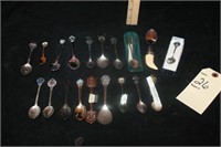 COLLECTOR SPOONS AROUND THE WORLD