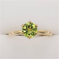 10kt. Yellow Gold Peridot Solitaire Ring