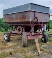 Gravity Wagon w/ Hydraulic Auger