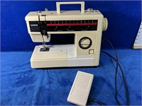 Brother Sewing Machine VX-880