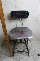 Swivel shop stool with back