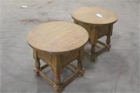 (2) End Tables, Approx 25x28
